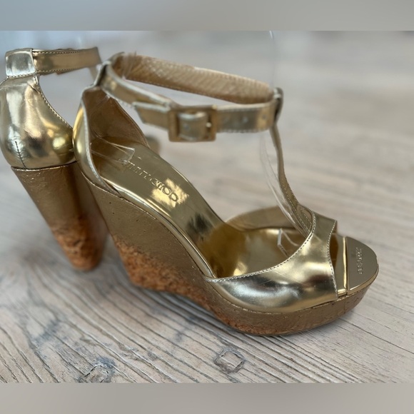 Jimmy Choo Gold shoes Patent Leather Cork Wedge T Strap Sandals Size 36 USA 6 - Picture 2 of 16